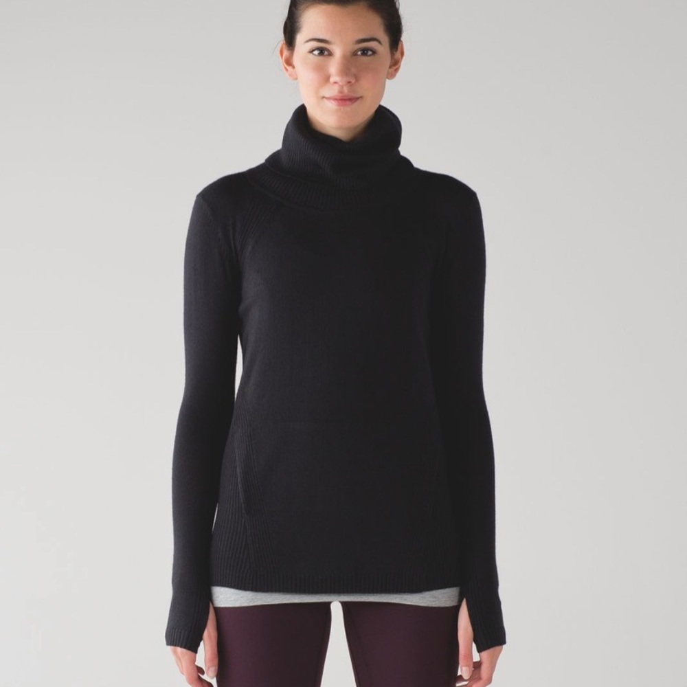 COPY - Lululemon sweat and savasana sweater black